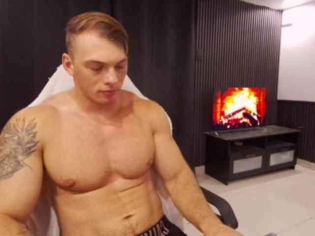StrongGragXXX