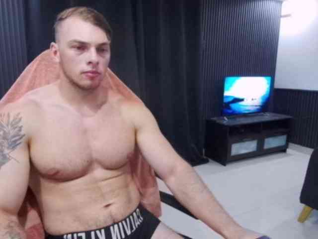 StrongGragXXX