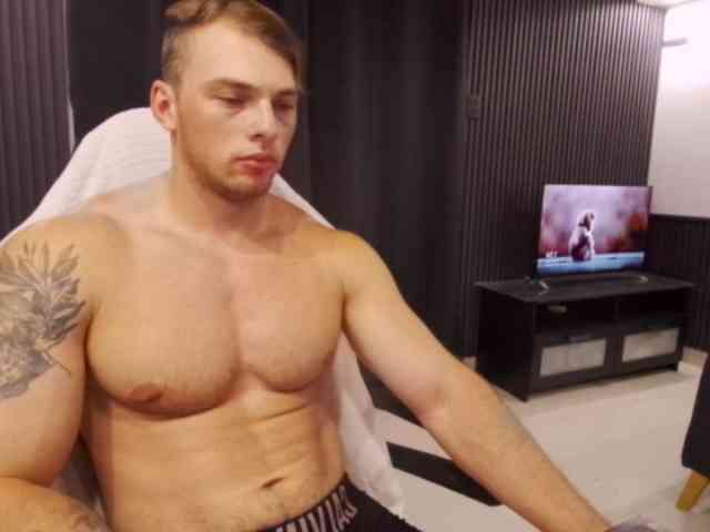 StrongGragXXX