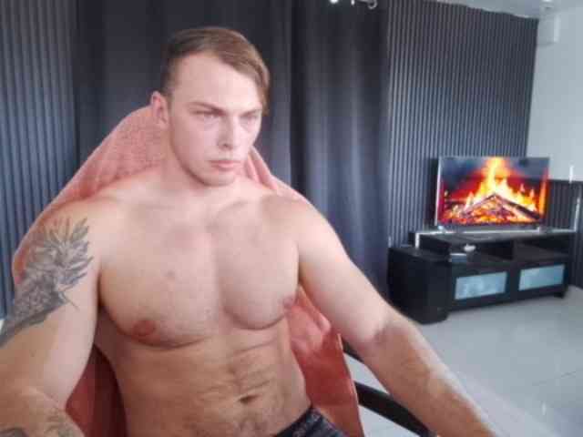 StrongGragXXX