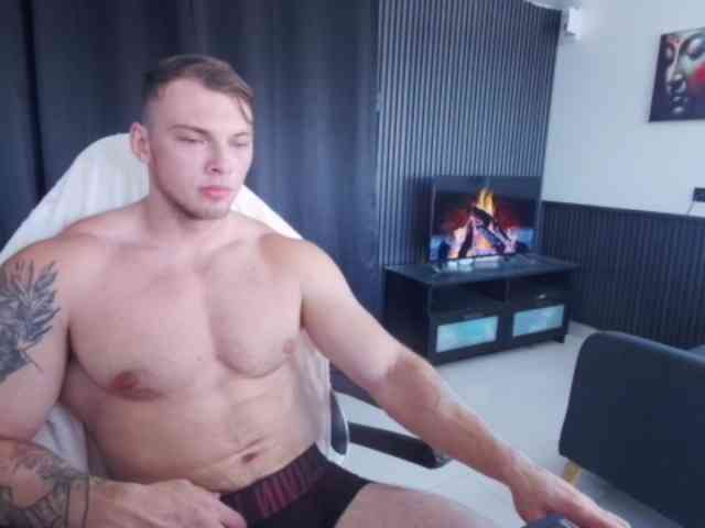 StrongGragXXX