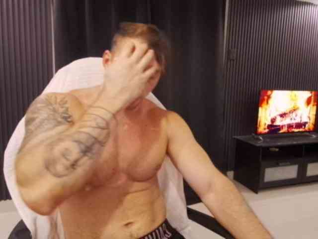 StrongGragXXX