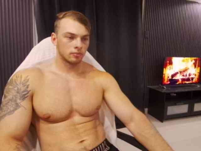 StrongGragXXX StrongGragXXX
