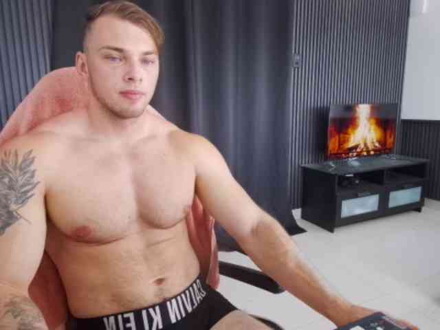 StrongGragXXX StrongGragXXX