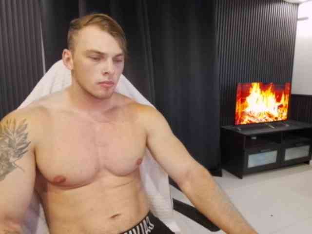 StrongGragXXX Sex Cam Show