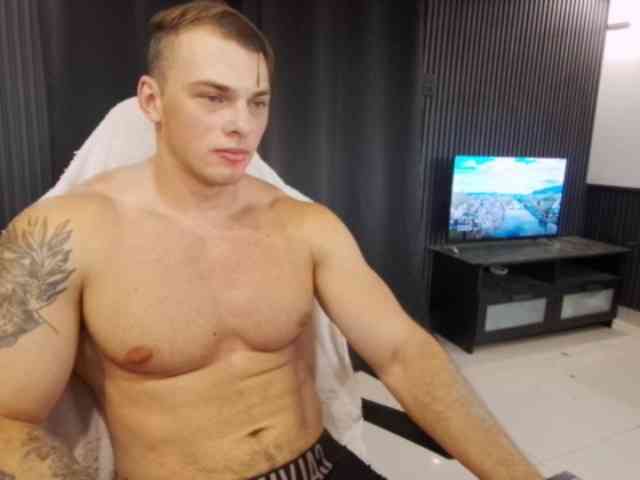 StrongGragXXX StrongGragXXX