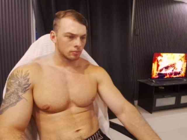 StrongGragXXX StrongGragXXX