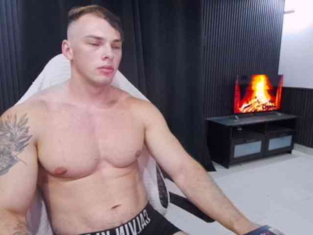 StrongGragXXX StrongGragXXX