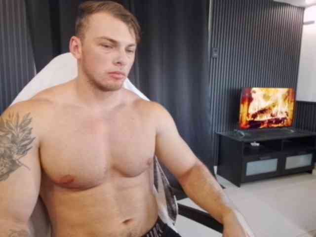 StrongGragXXX StrongGragXXX