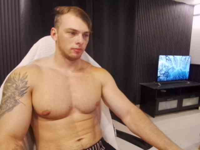 StrongGragXXX