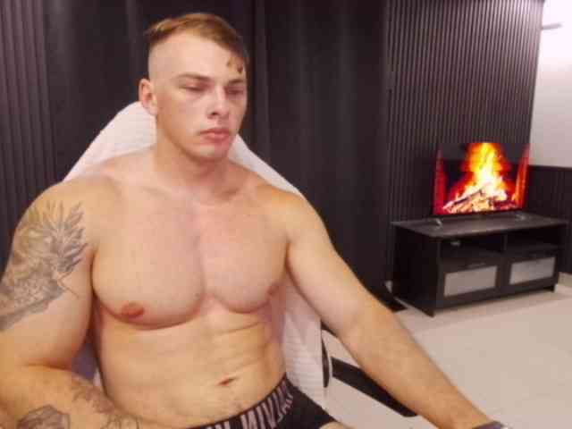 StrongGragXXX StrongGragXXX