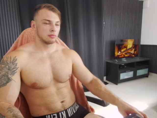 StrongGragXXX