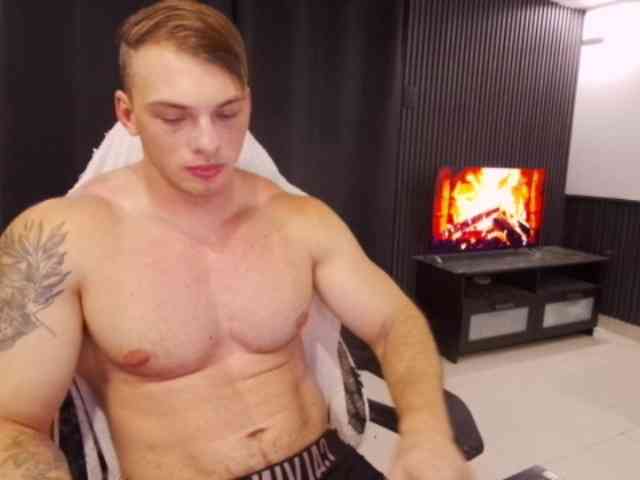 StrongGragXXX