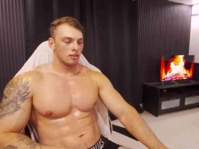StrongGragXXX Sex Cam Show
