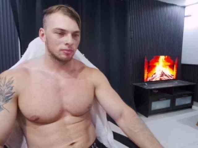StrongGragXXX
