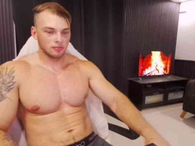 StrongGragXXX
