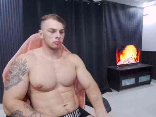 StrongGragXXX