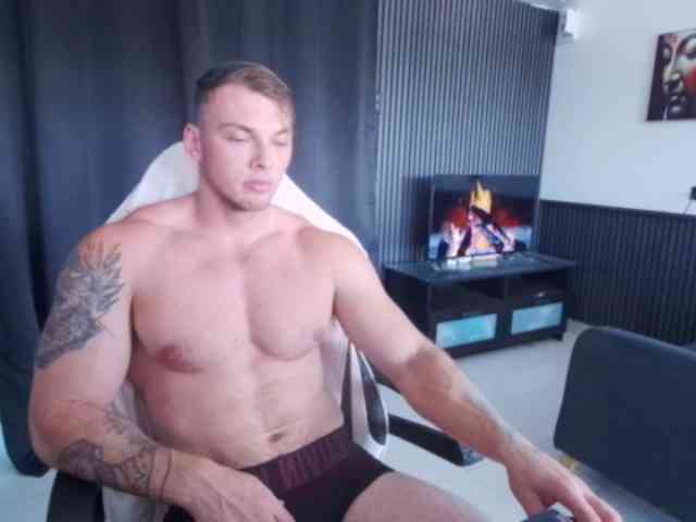 StrongGragXXX