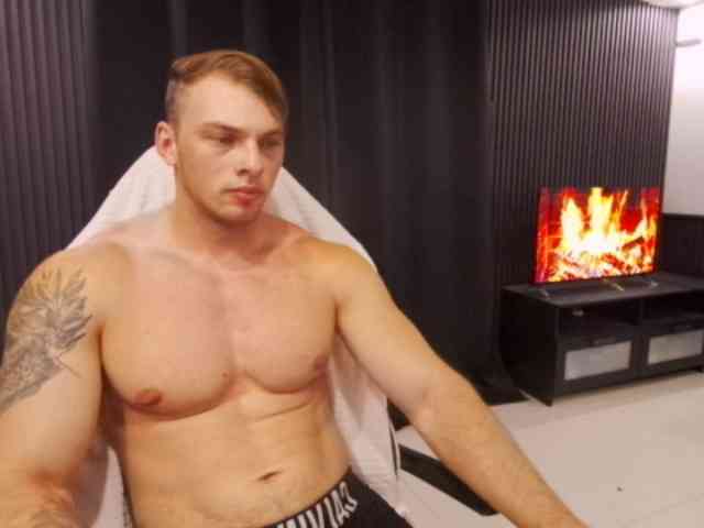 StrongGragXXX Sex Cam Show