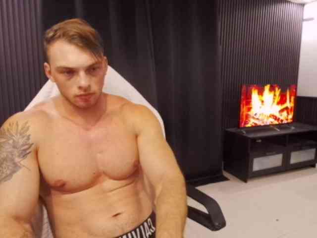 StrongGragXXX Sex Cam Show