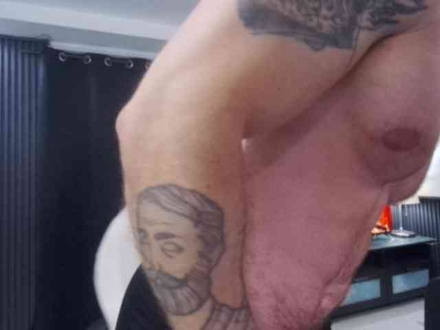 StrongGragXXX