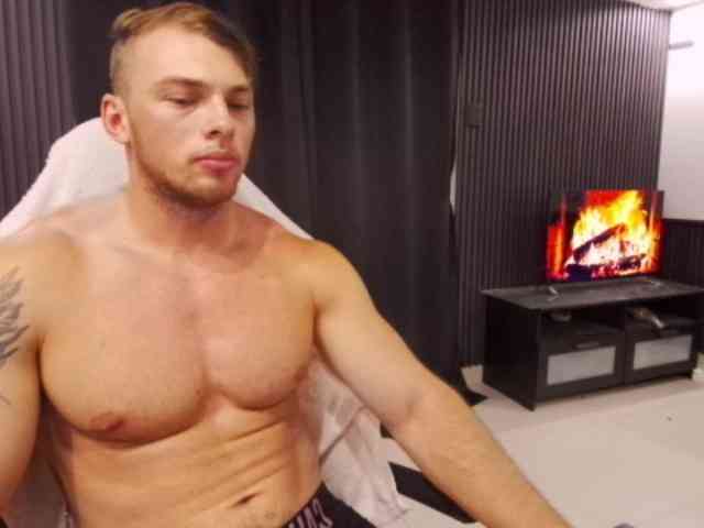 StrongGragXXX