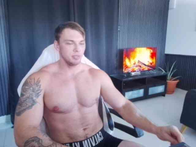 StrongGragXXX