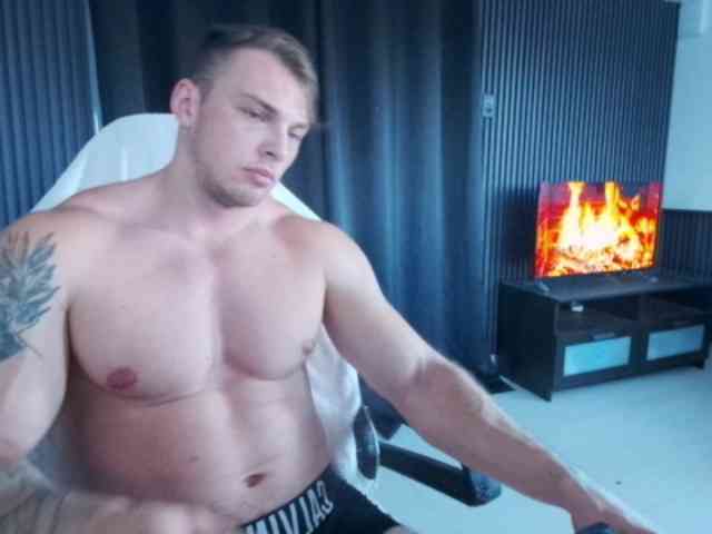 StrongGragXXX