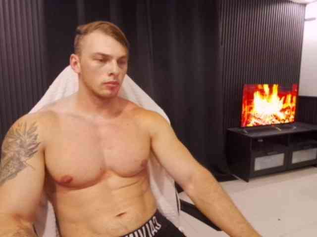 StrongGragXXX Sex Cam Show