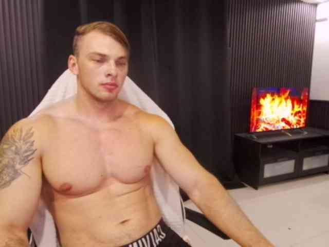 StrongGragXXX