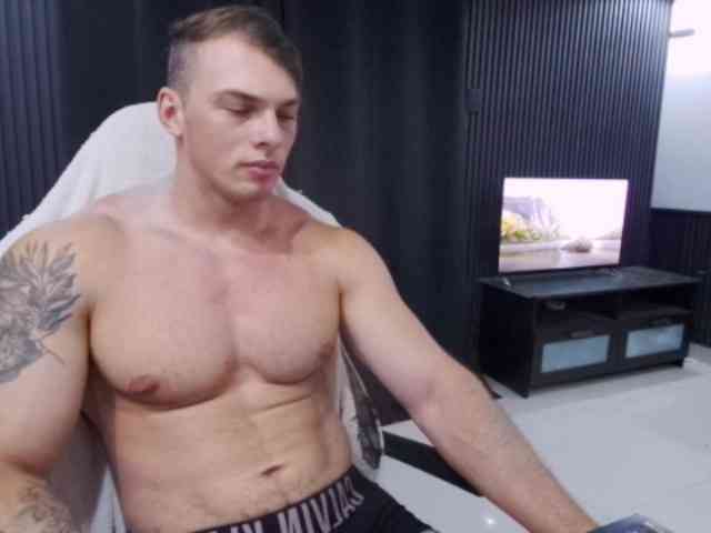 StrongGragXXX