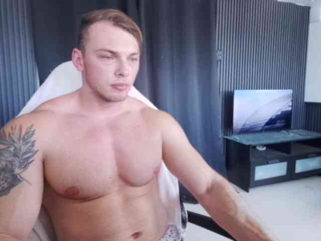 StrongGragXXX
