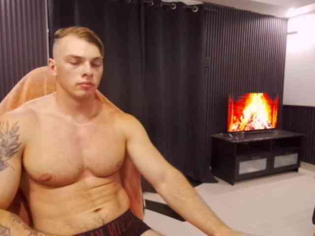 StrongGragXXX