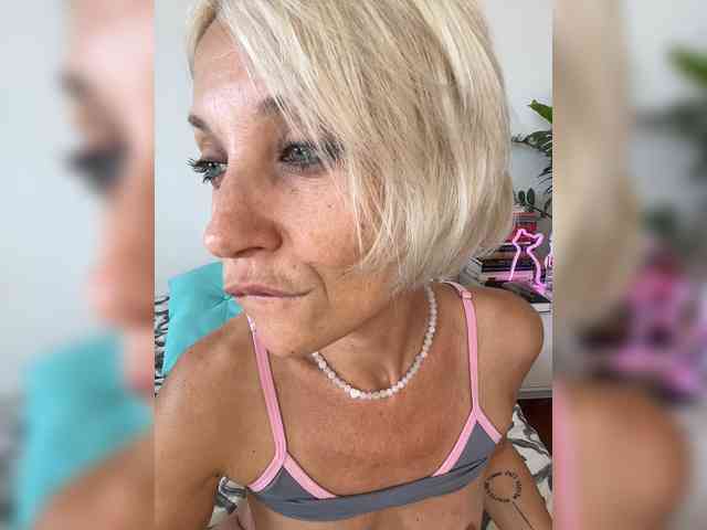 KISANA webcam