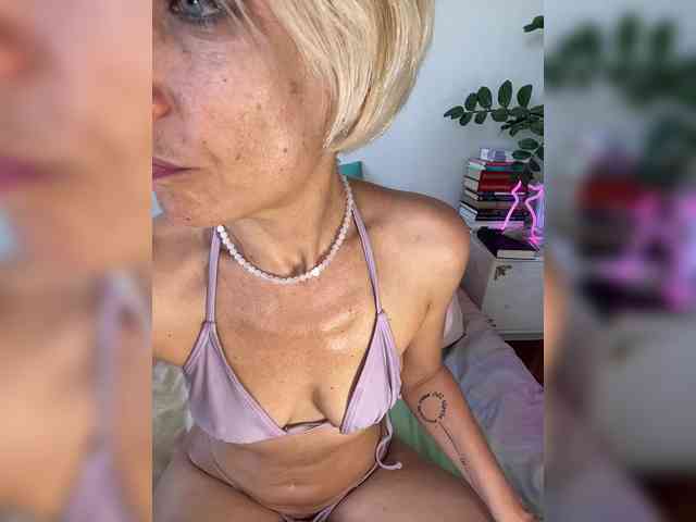 KISANA webcam
