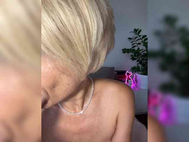 KISANA webcam