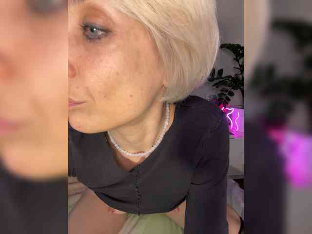 KISANA webcam