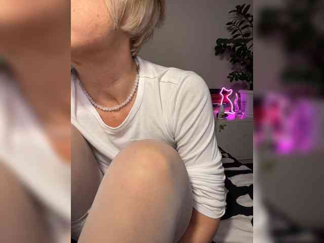 KISANA webcam