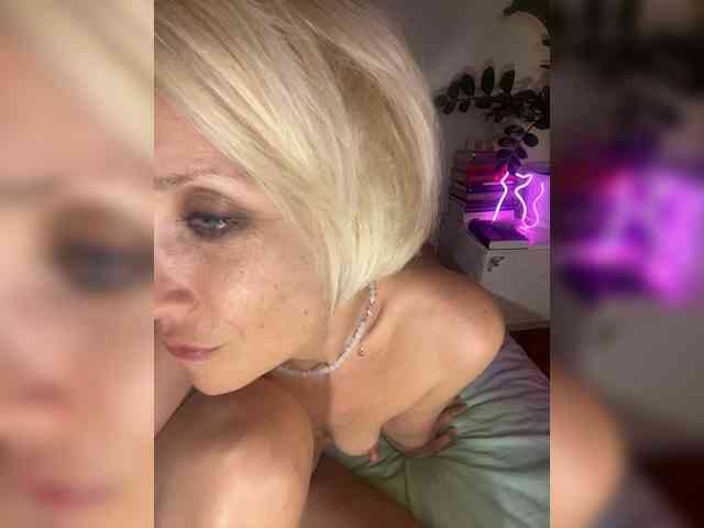 KISANA webcam