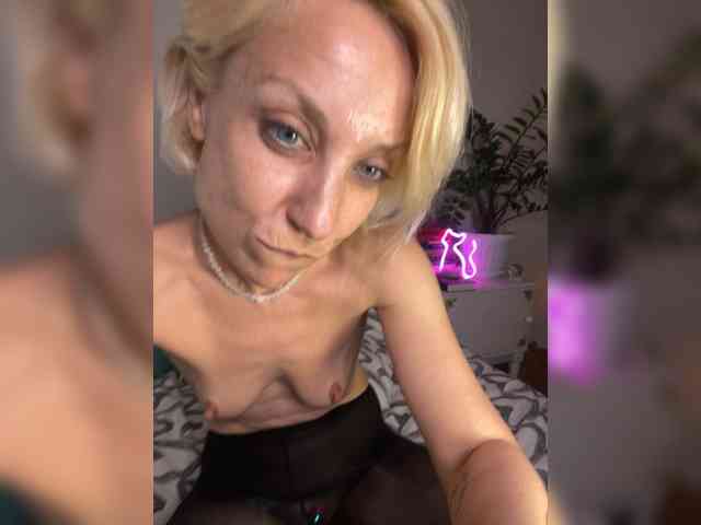 KISANA webcam