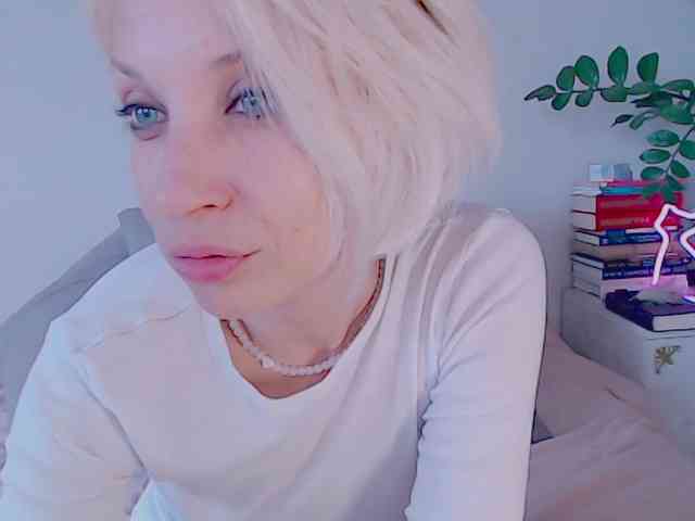 KISANA webcam