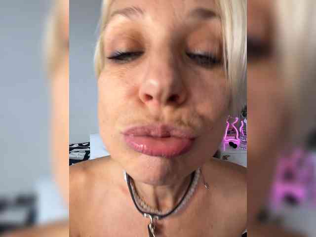 KISANA webcam