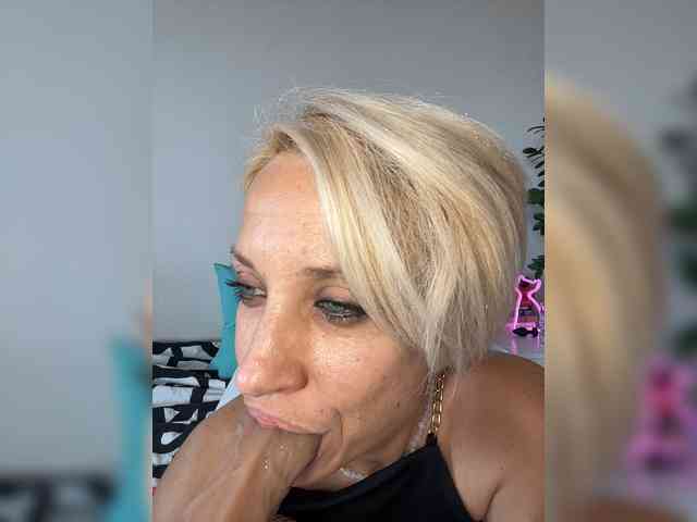 KISANA webcam