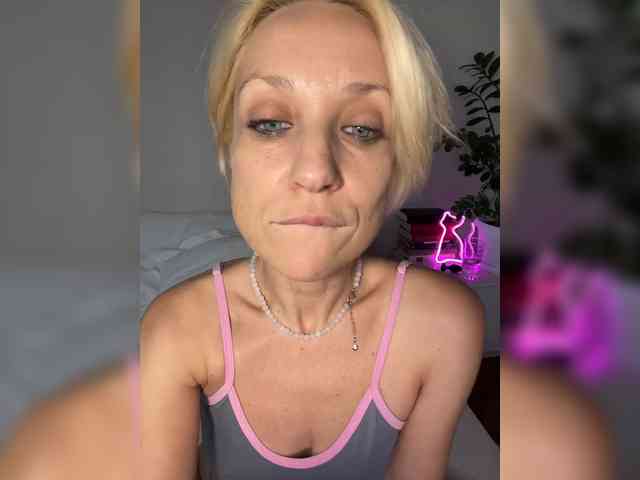 KISANA webcam