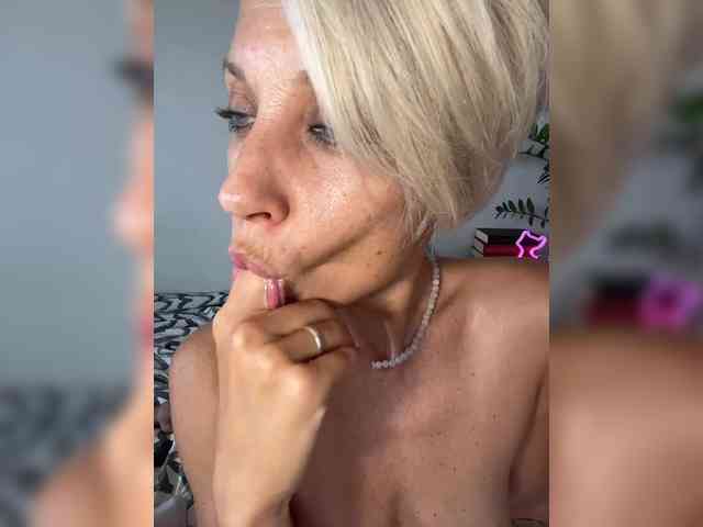 KISANA webcam