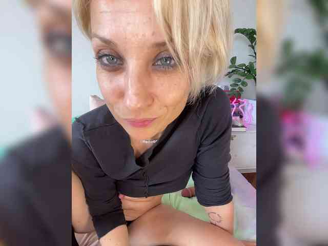 KISANA webcam