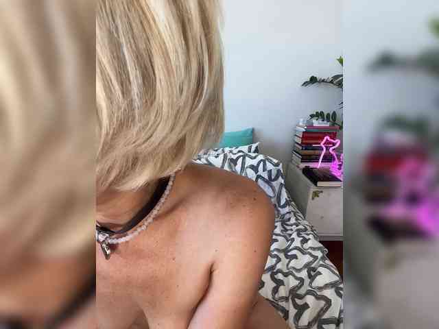 KISANA webcam