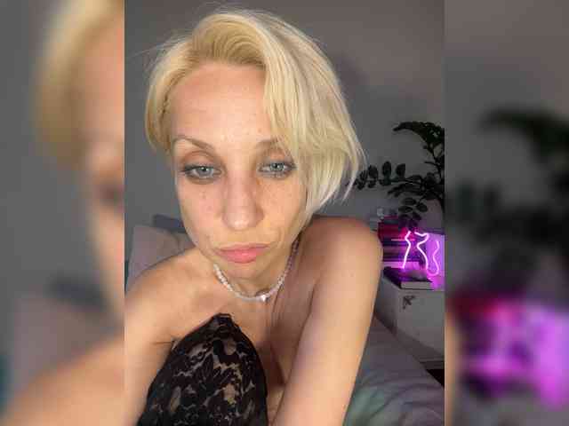 KISANA webcam