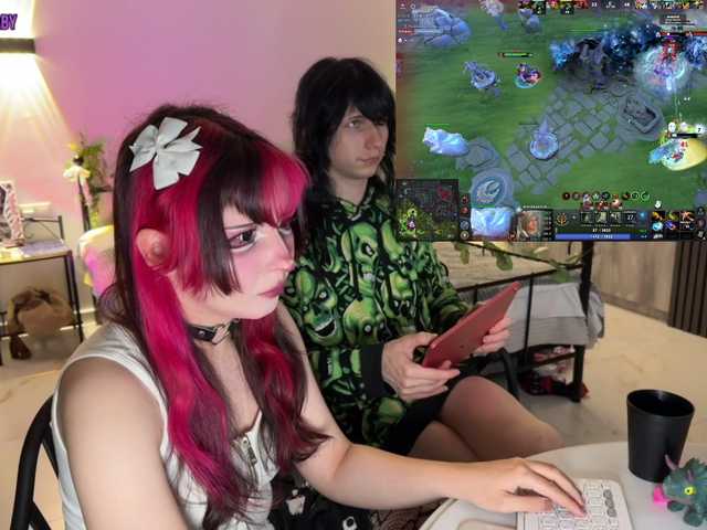 h3ntai-baby live cam on UnifiedCams