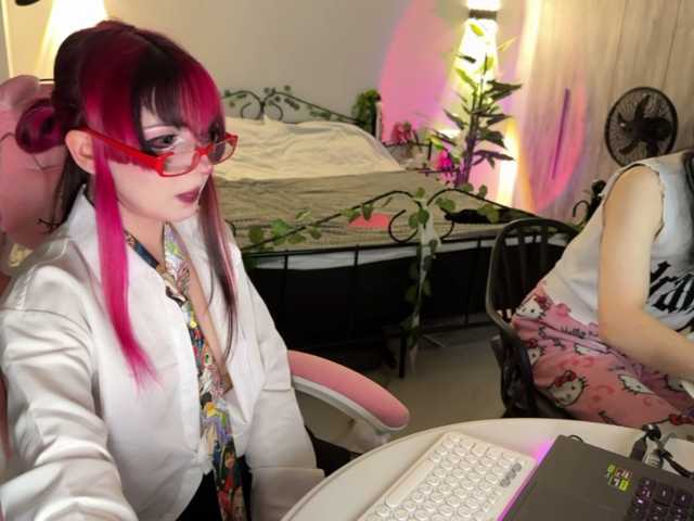h3ntai-baby live cam on BongaCams